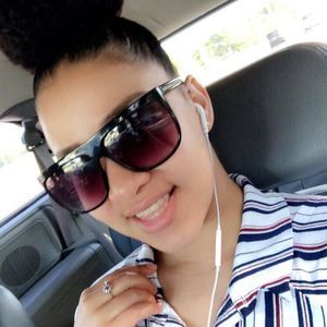 Meet your Posher, Aida